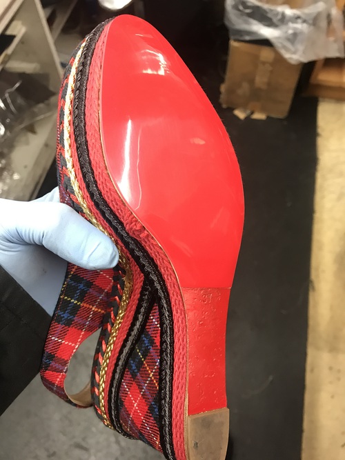red sole protector louboutin